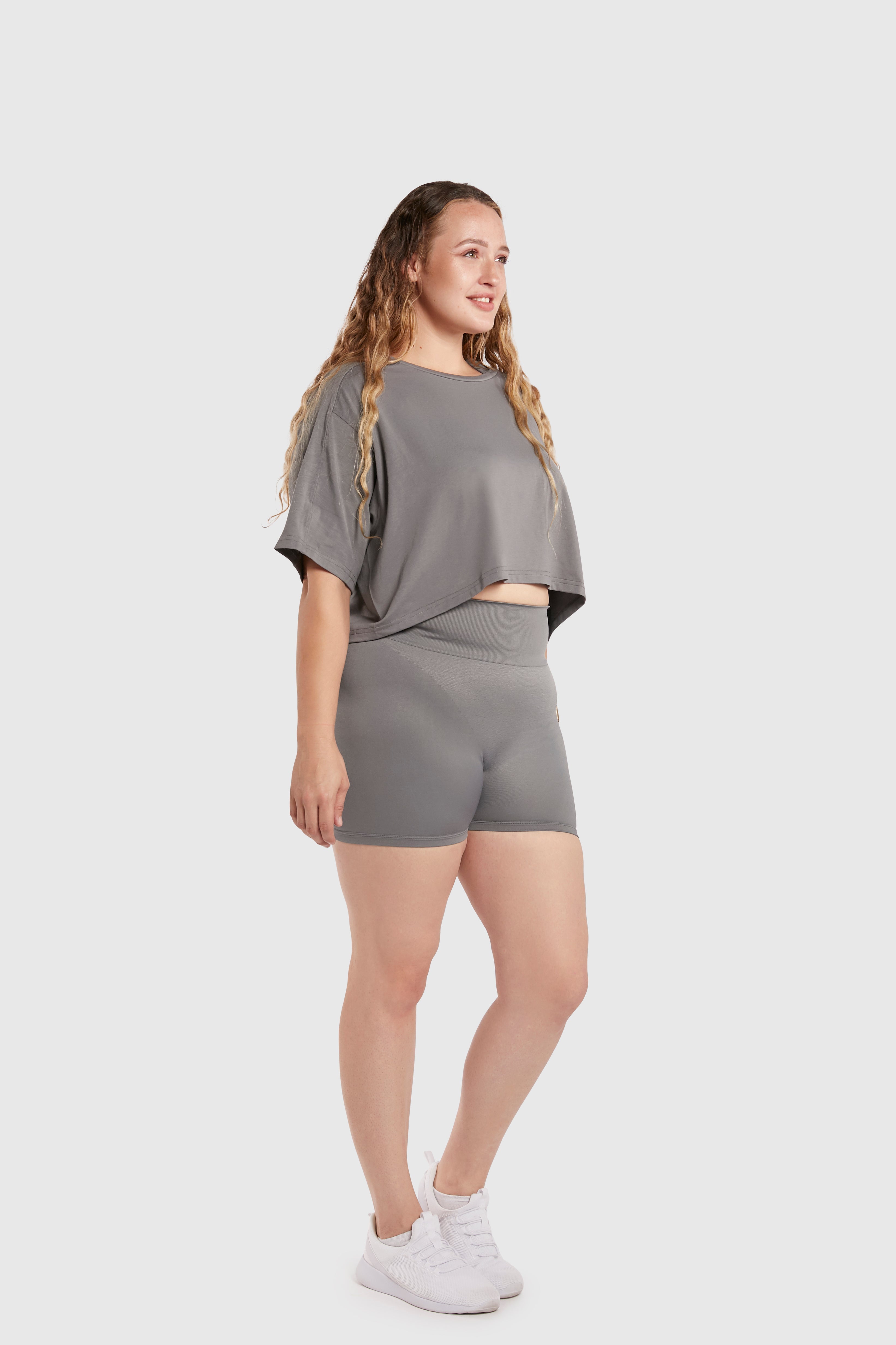 Women&#39;s Relaxed Crop Top - Poppy Seed Grey