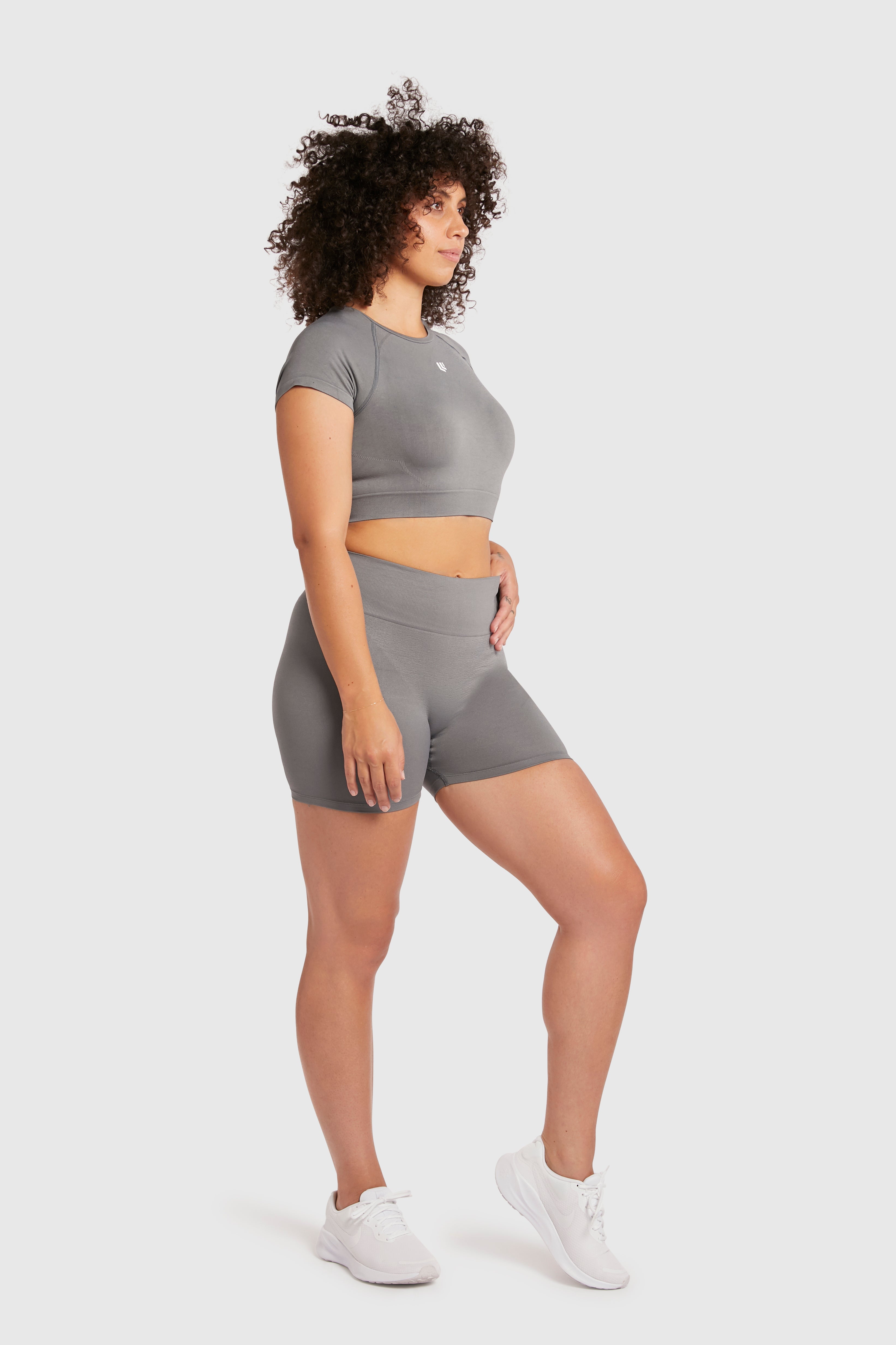 Women&#39;s Seamless Bike Shorts 4.5 inches - Poppy Seed Grey